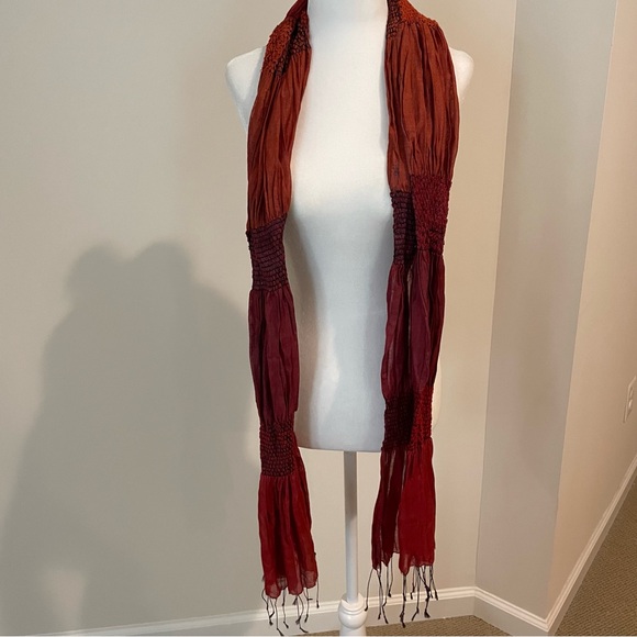 Gorgeous Scarf - Picture 4 of 6